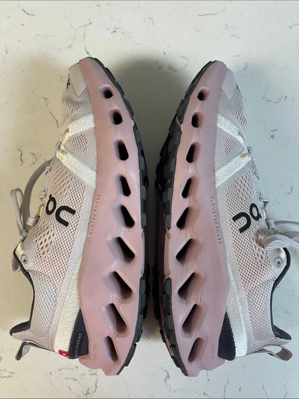 On Cloudsurfer Trail Women’s 'Silver Mauve' TRA Insoles Size 7.5
